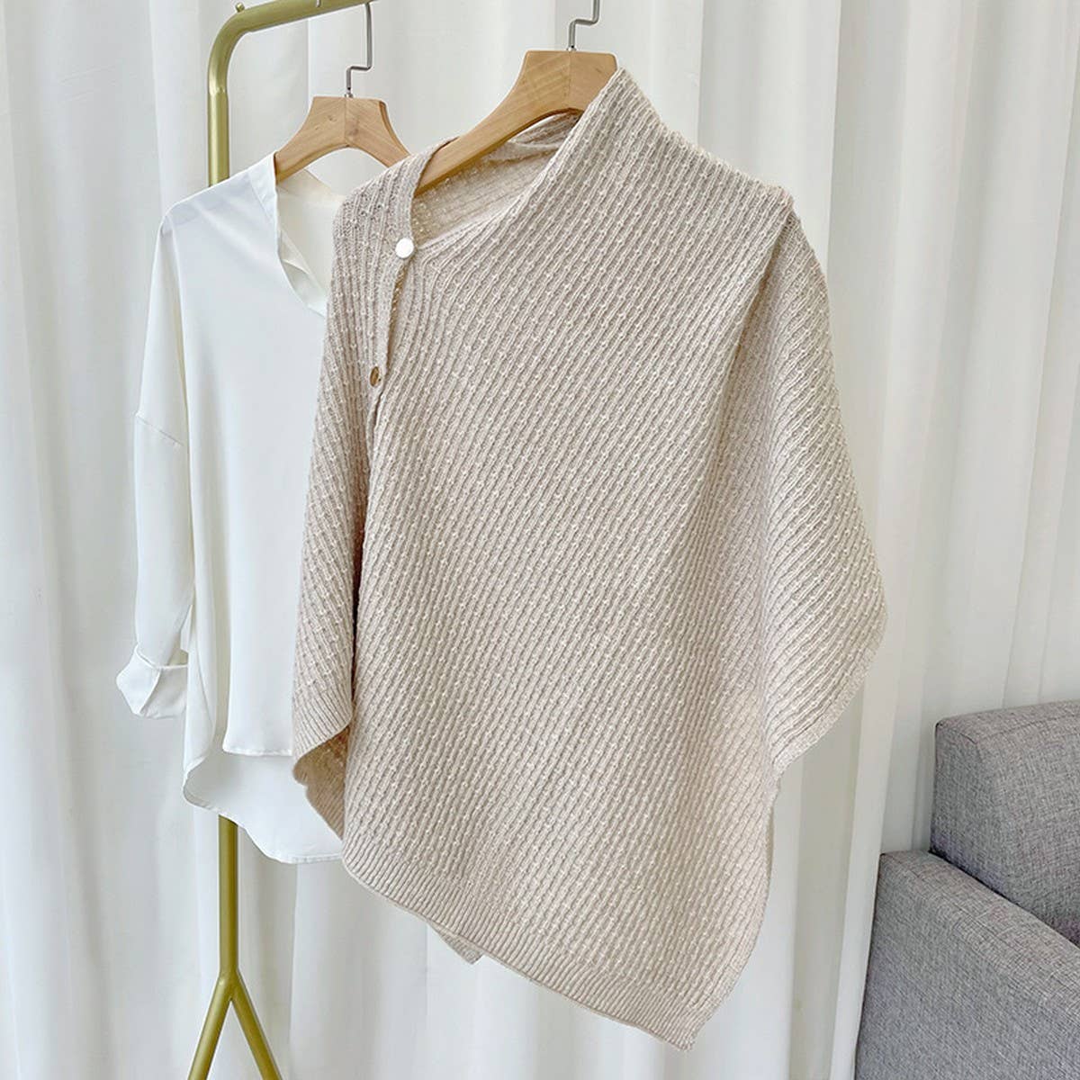 NEW KNITTED CAPE BUCKLE SHAWL_CWASC0754