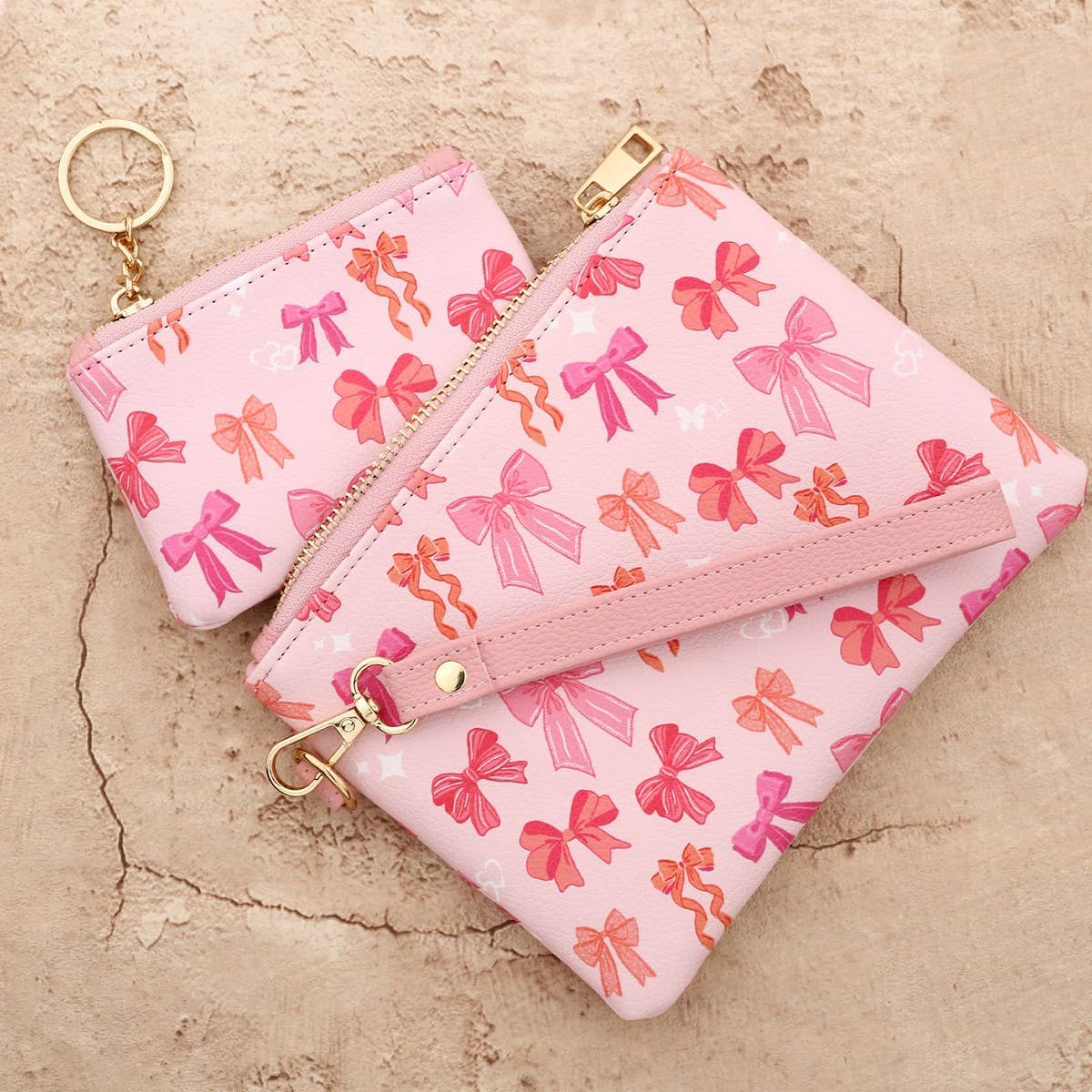 Womens Leather Coin Wallet With Bow And Wristlet_Cuab00436