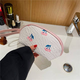 SEMICIRCULAR FLORAL SIMPLE PORTABLE COSMETIC BAG_CWAB4441