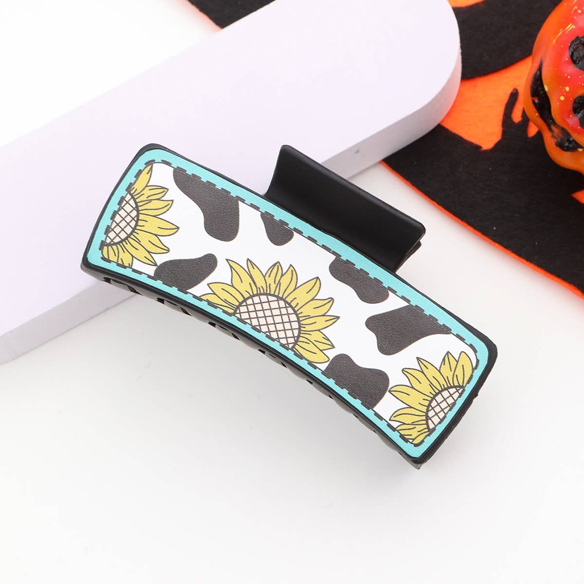 COW PRINT SUNFLOWER HAIR CLAW LEATHER HAIR CLAW_CWAHA0587