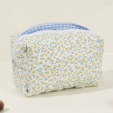Floral Quilting Large-Capacity Toiletry Bag
