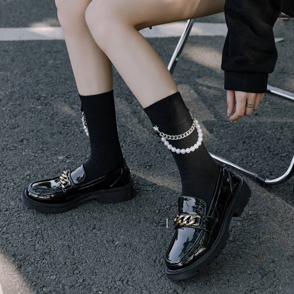 Women Black Punk Chain Socks_Cwms0657