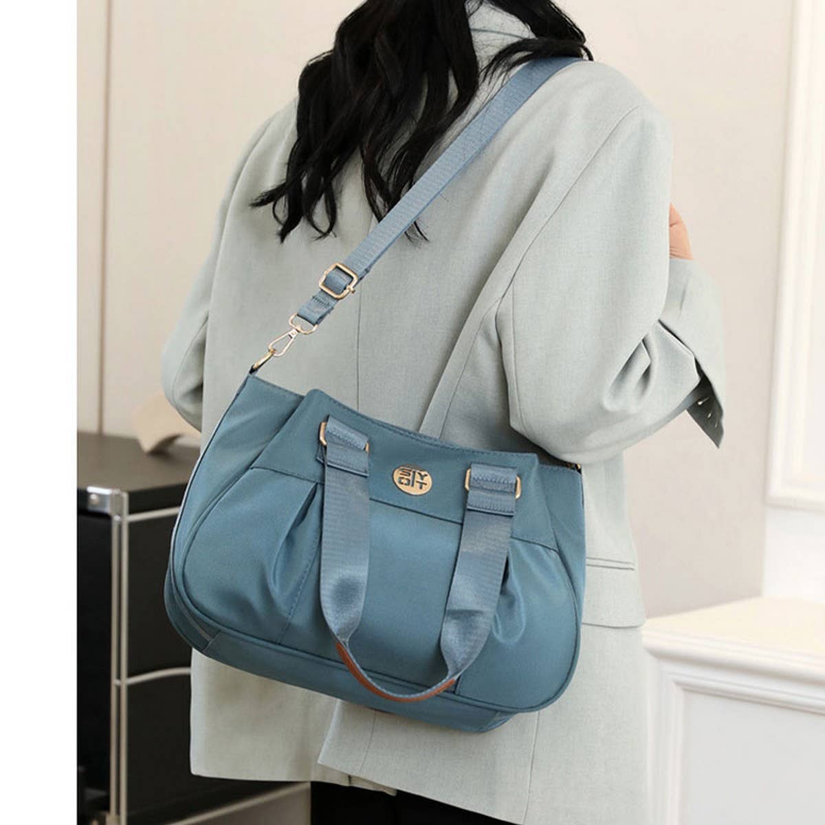Retro Fashion Casual Shoulder Messenger Bag_Cwab3485