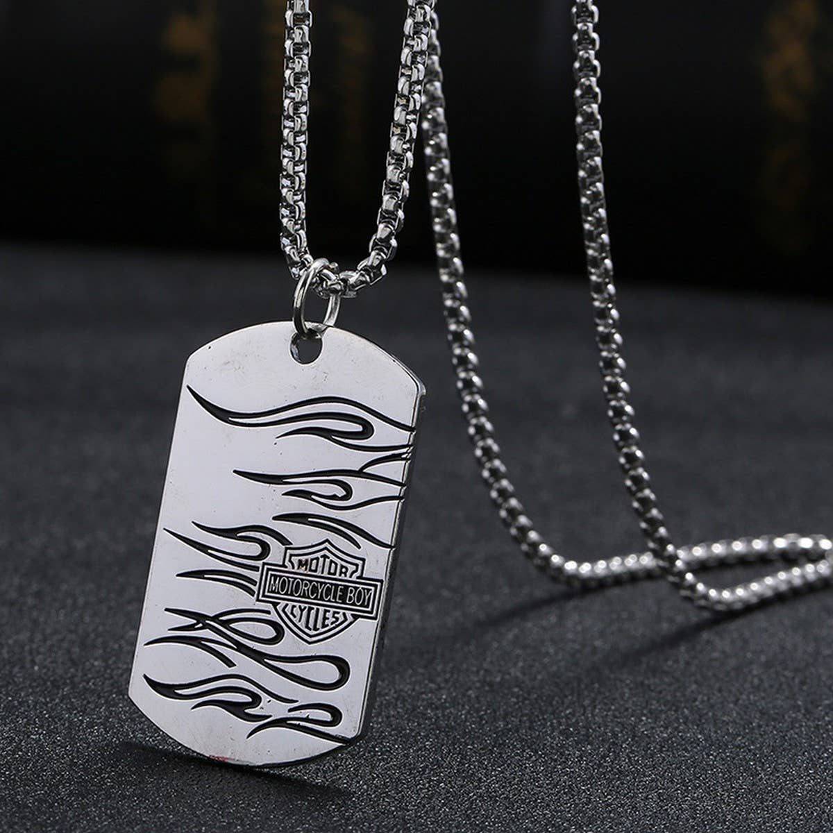 CREATIVE ALLOY PENDANT MENS LONG NECKLACE_CWMM4610