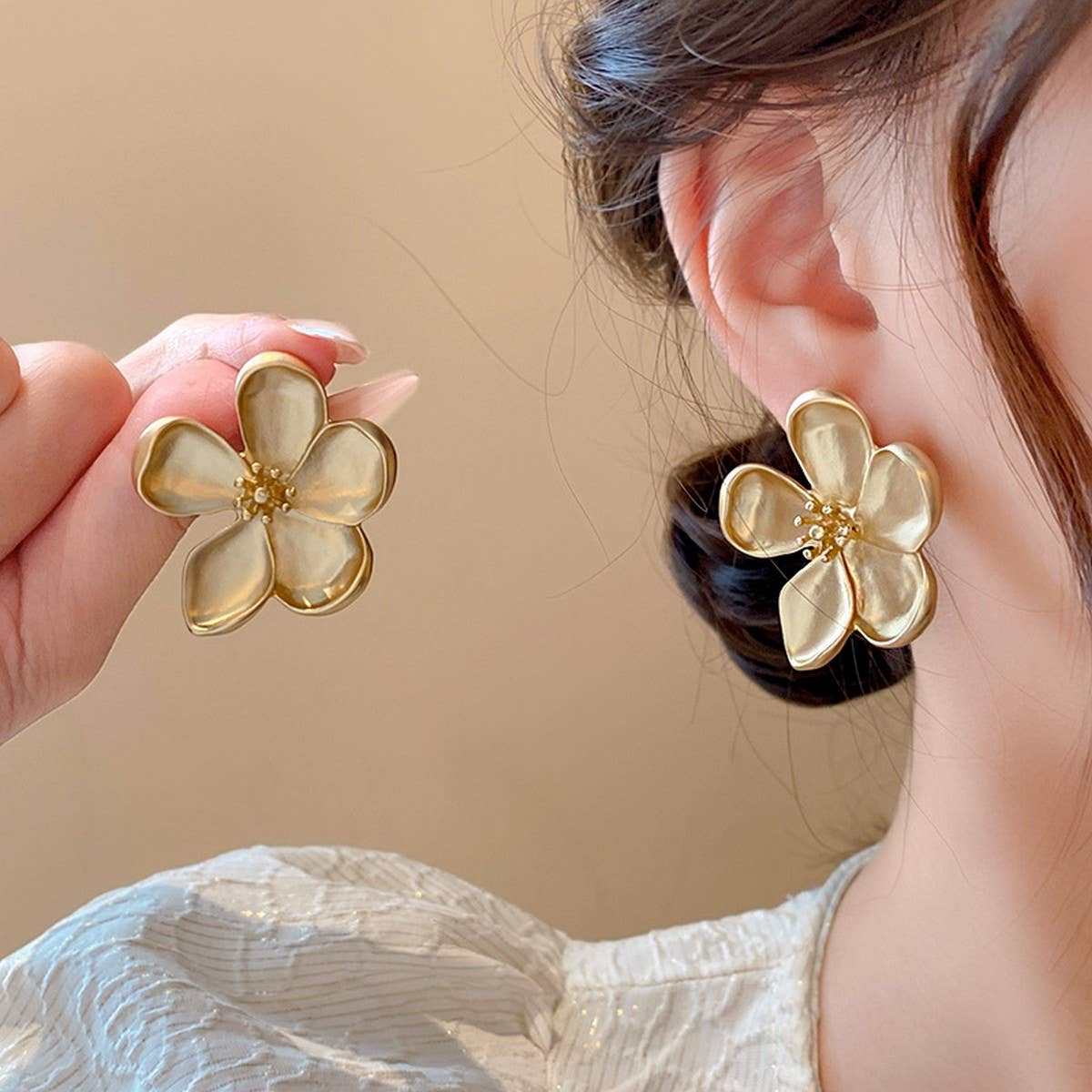 FLOWER TEMPERAMENT FASHION EARRINGS_CWASC1332