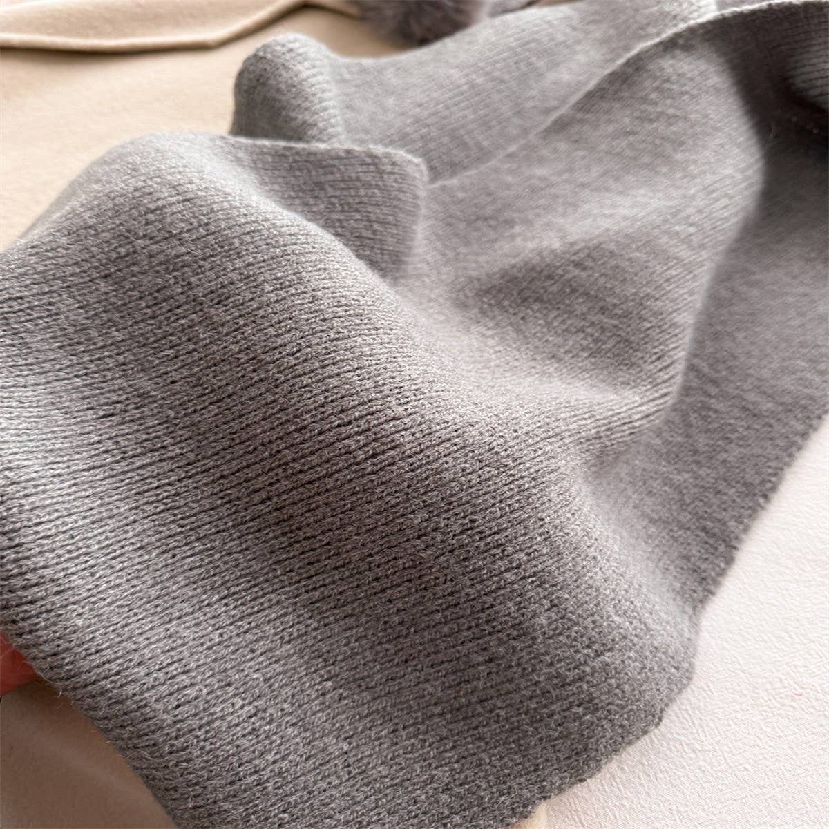 Cozy Knit Pom Pom Scarf Warm Winter Wrap_Cwasc03459