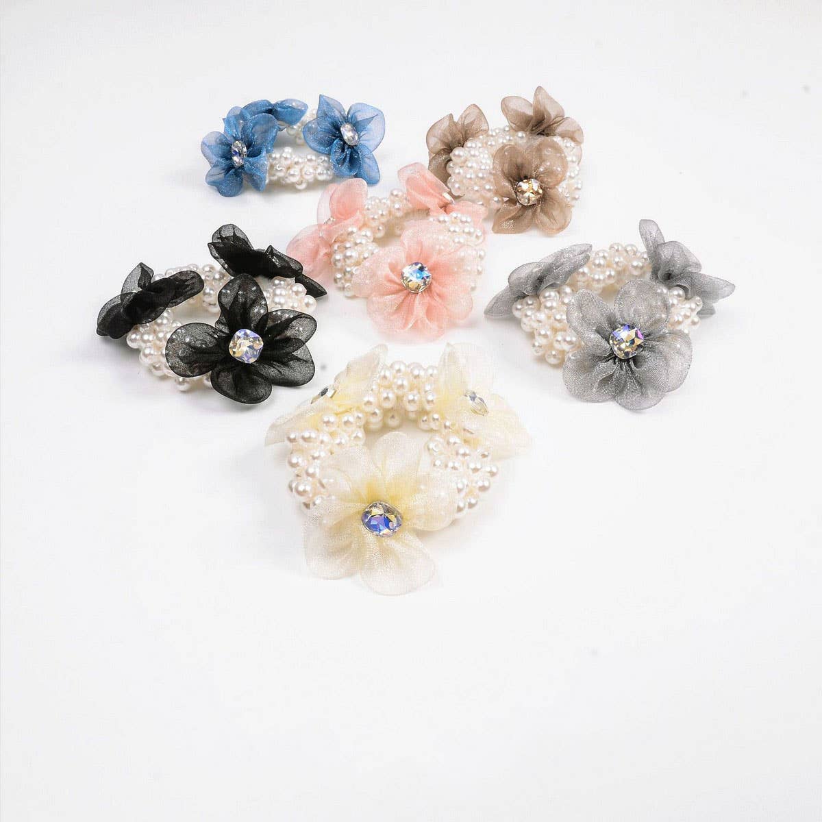 ELEGANT PEARL ORGANZA HAIR TIE FOR WOMEN_CWAHA6870