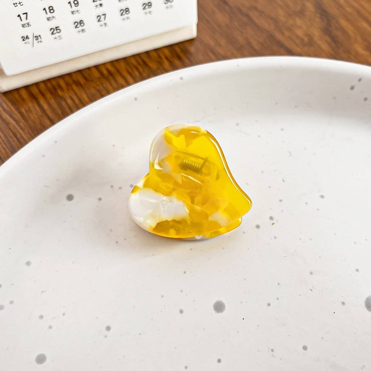 MINI HEART ACETATE CLAW CLIP ELEGANT SIDE CLIP_CWAHA0732