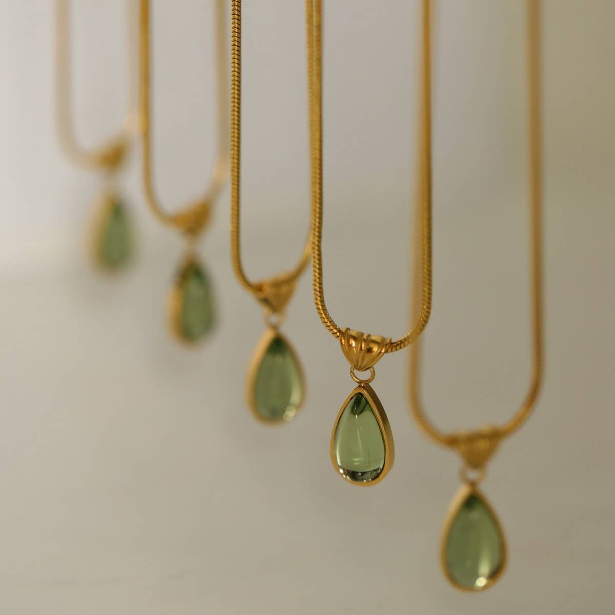 Fashionable Water Drop Blue Ocean Necklace_Cwaje05660