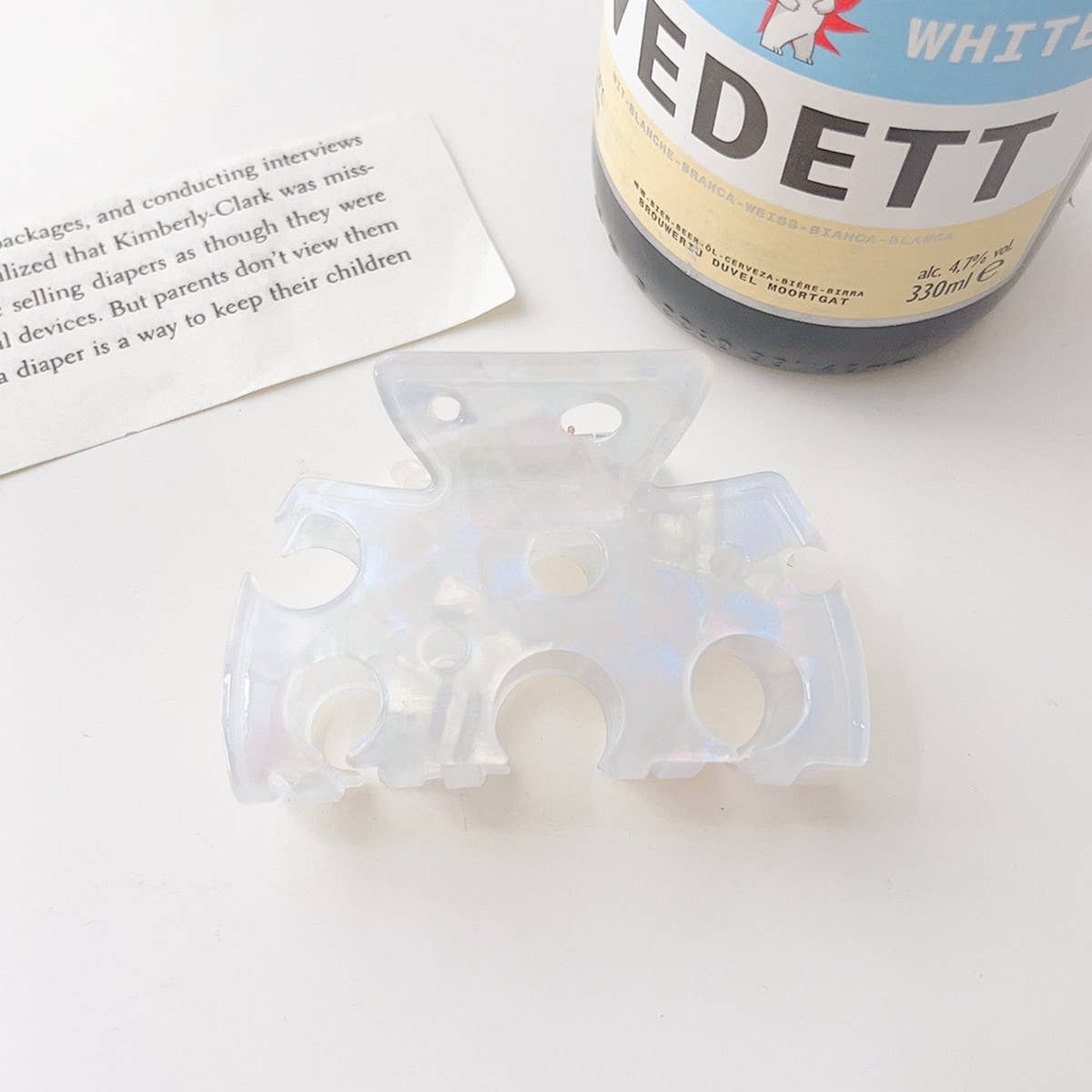 CHEESE SHAPE ACRYLIC HAIR CLAW MEDIUM CHIC CLIP_CWAHA2697