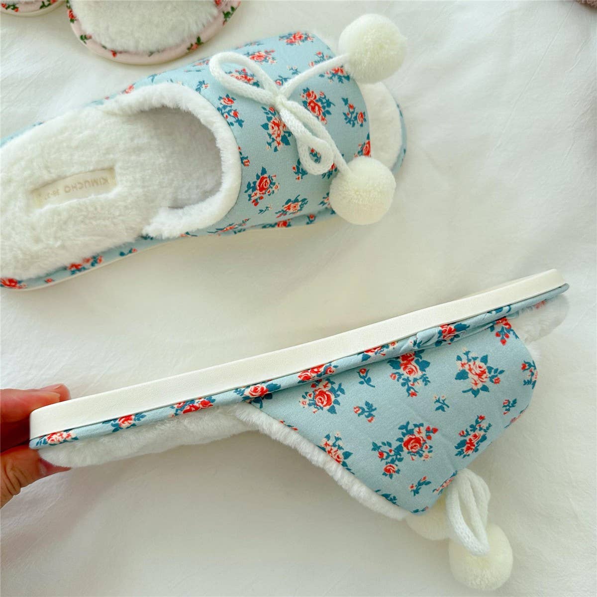 Womens Winter Fur Ball Style Open Toe Slippers_Cwmm2985