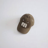 KIDS BIG M LETTER BASEBALL CAP TRENDY SUN HAT CWAH2899