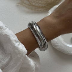 DESIGN HOLLOW FASHION PERSONALITY BRACELET_CWMM3120