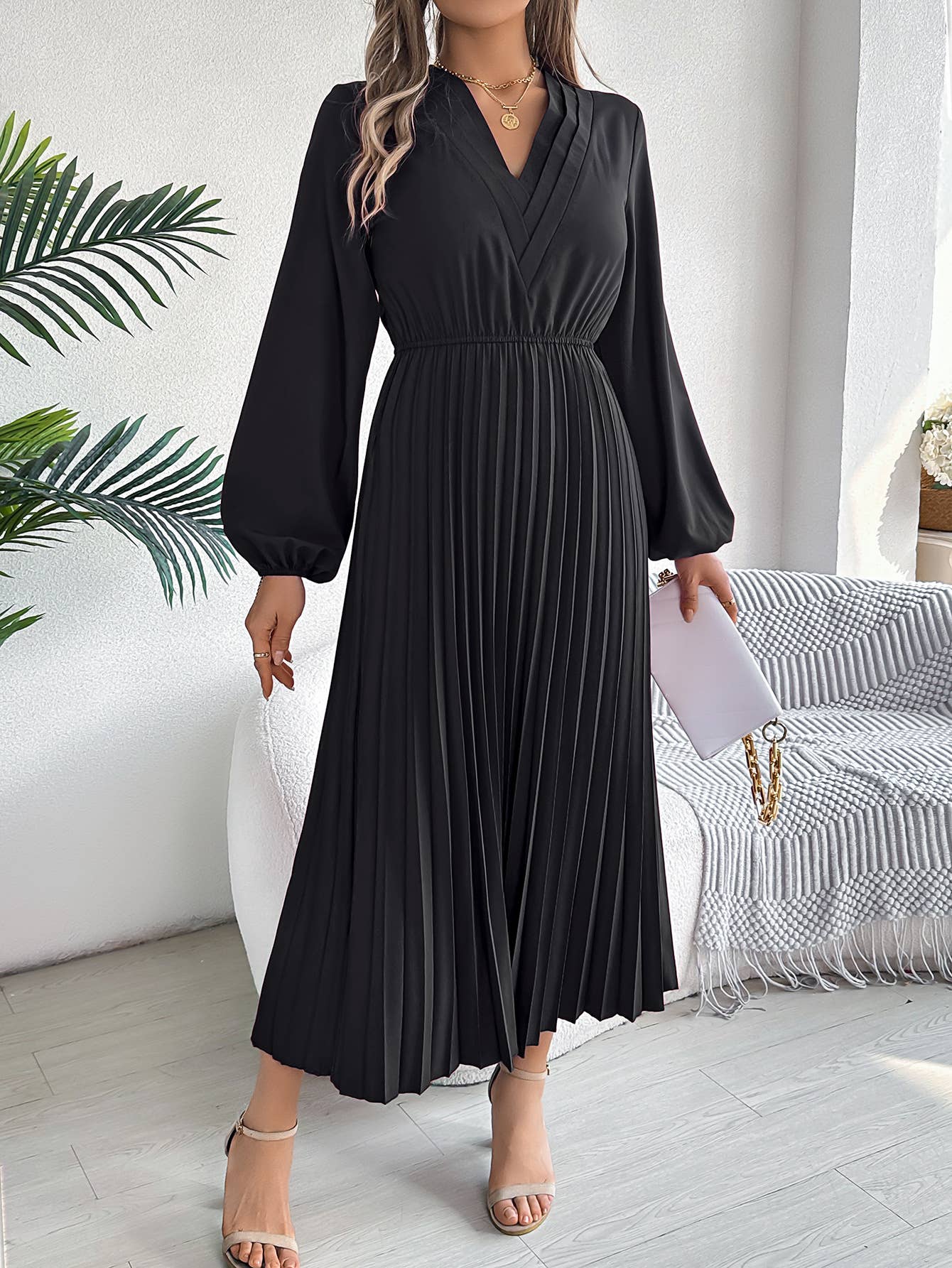 Triple V-Neck Long-Sleeved Waist Pleated Dress