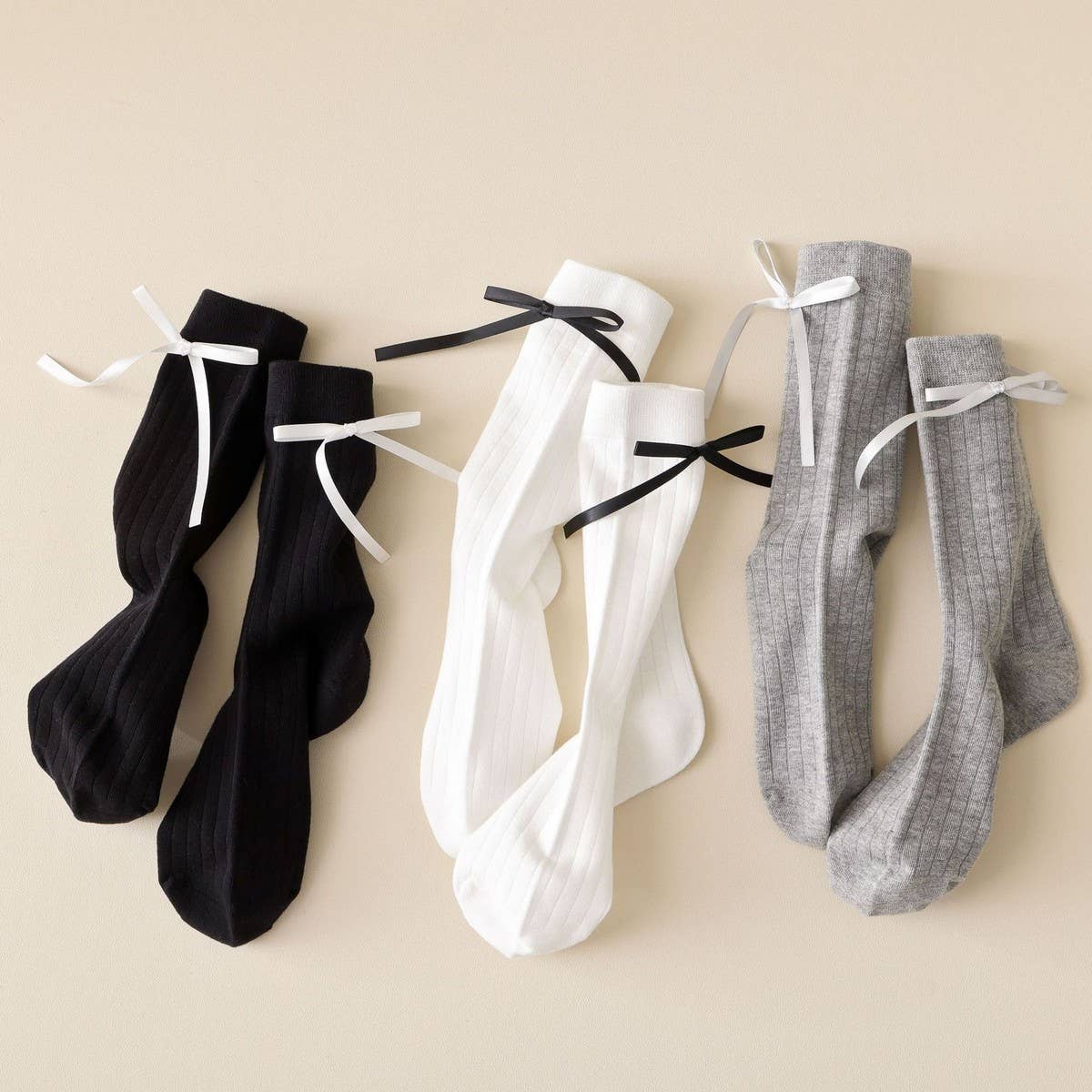 PURE COLOR SWEET BOW BALLET STYLE GIRL SOCKS_CWMS1362