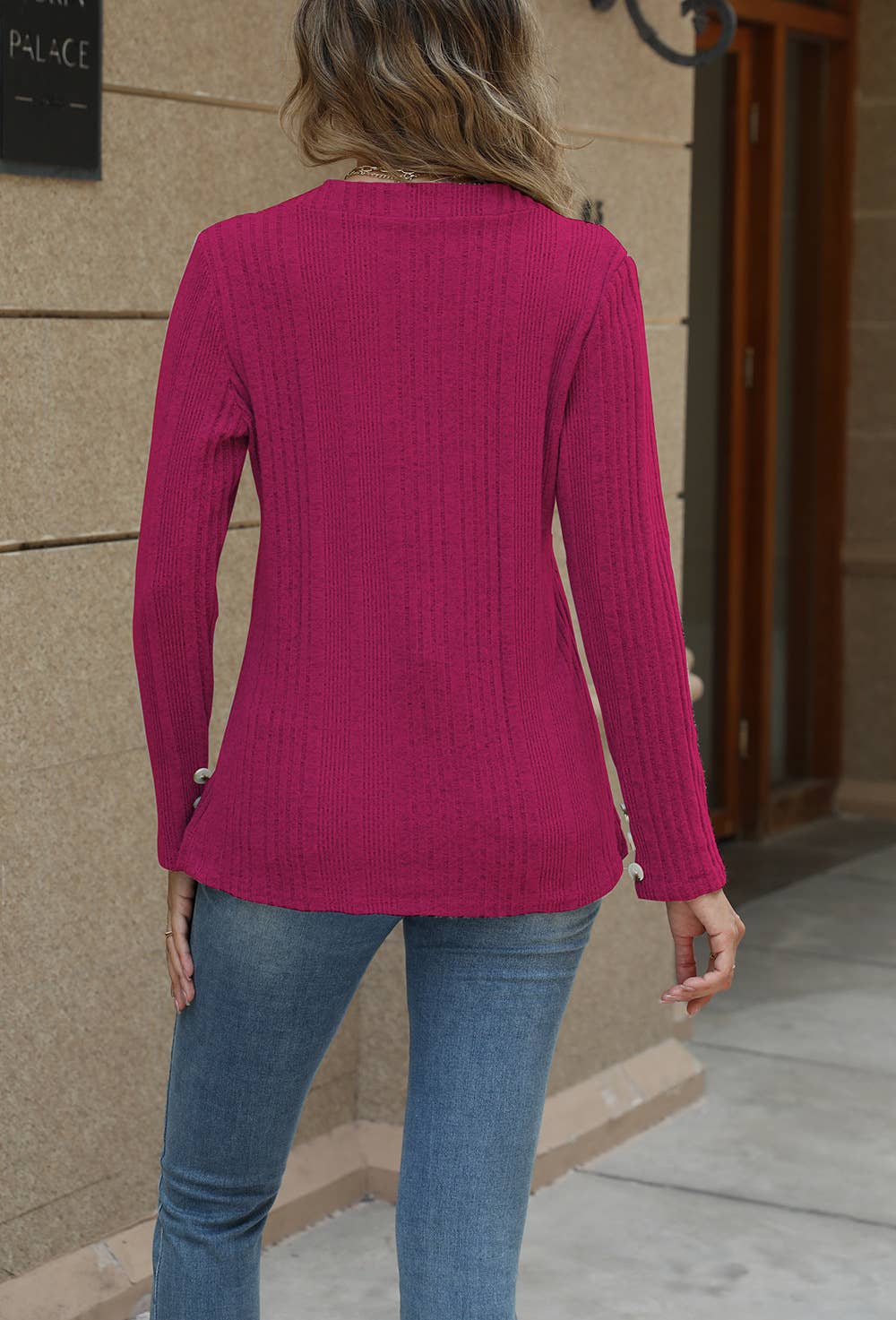 V-Neck Furred Pit Stripe Button T-Shirt