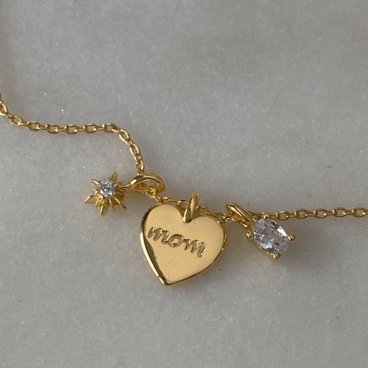 NEW CREATIVE LETTER ZIRCON LOVE PENDANT NECKLACE_CWMM3744