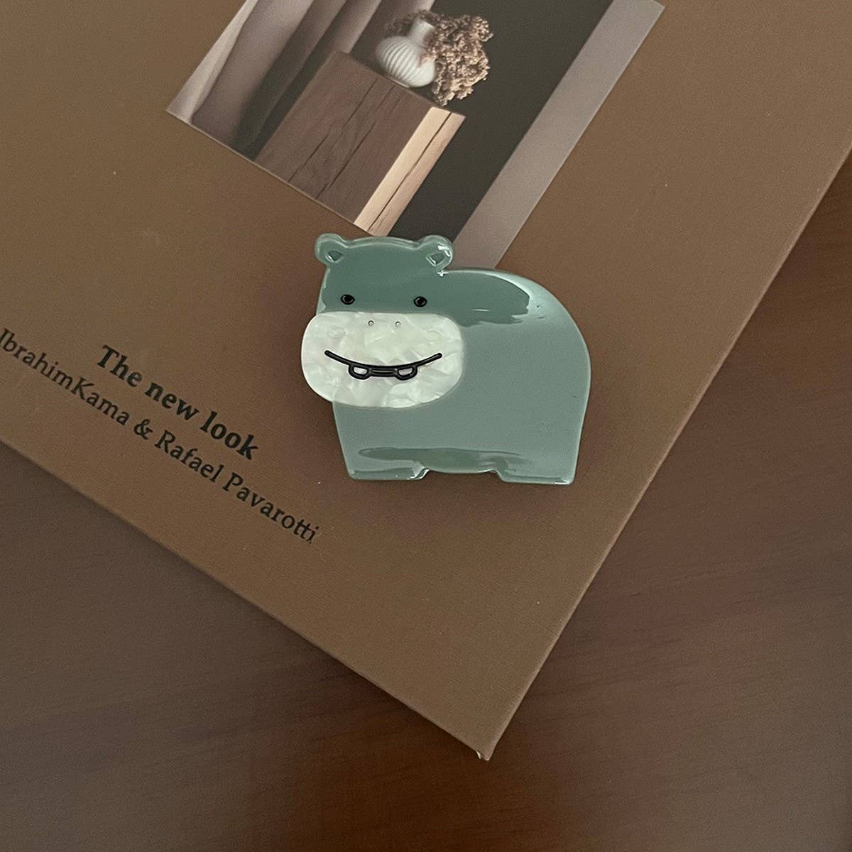 CUTE ANIMAL ACETATE HAIR CLAW CLIPS FOR GIRLS_CWAHA5960