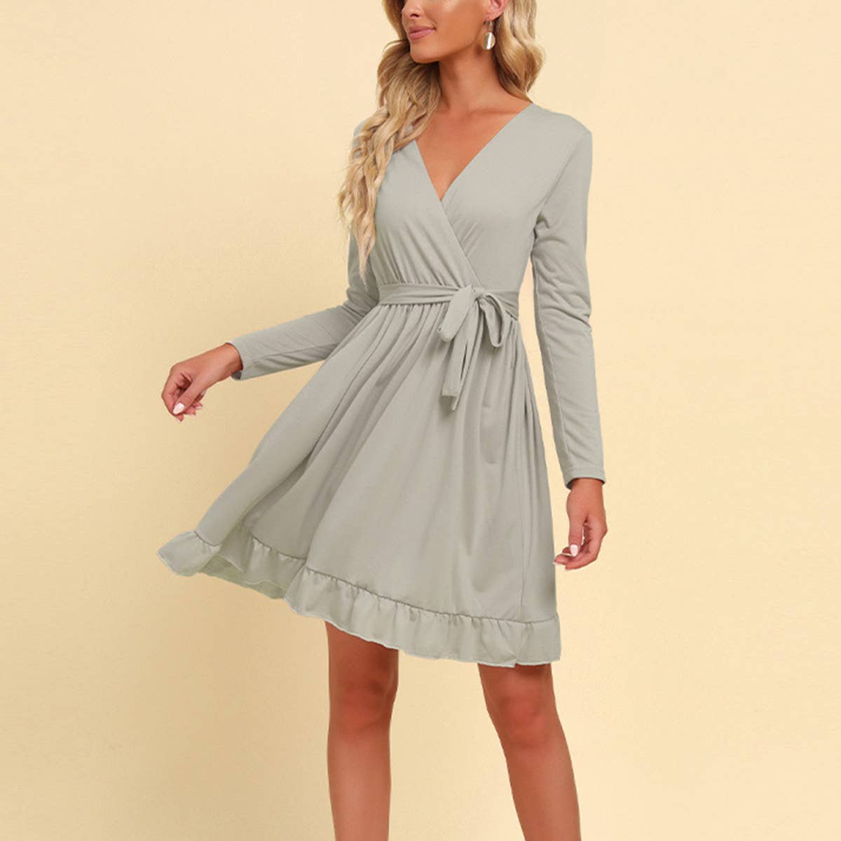 Solid Color V-Neck Lace-Up Long-Sleeved Dress
