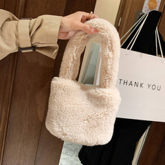 Winter Fashion Handheld Lambswool Bucket Bag_Cwab3955