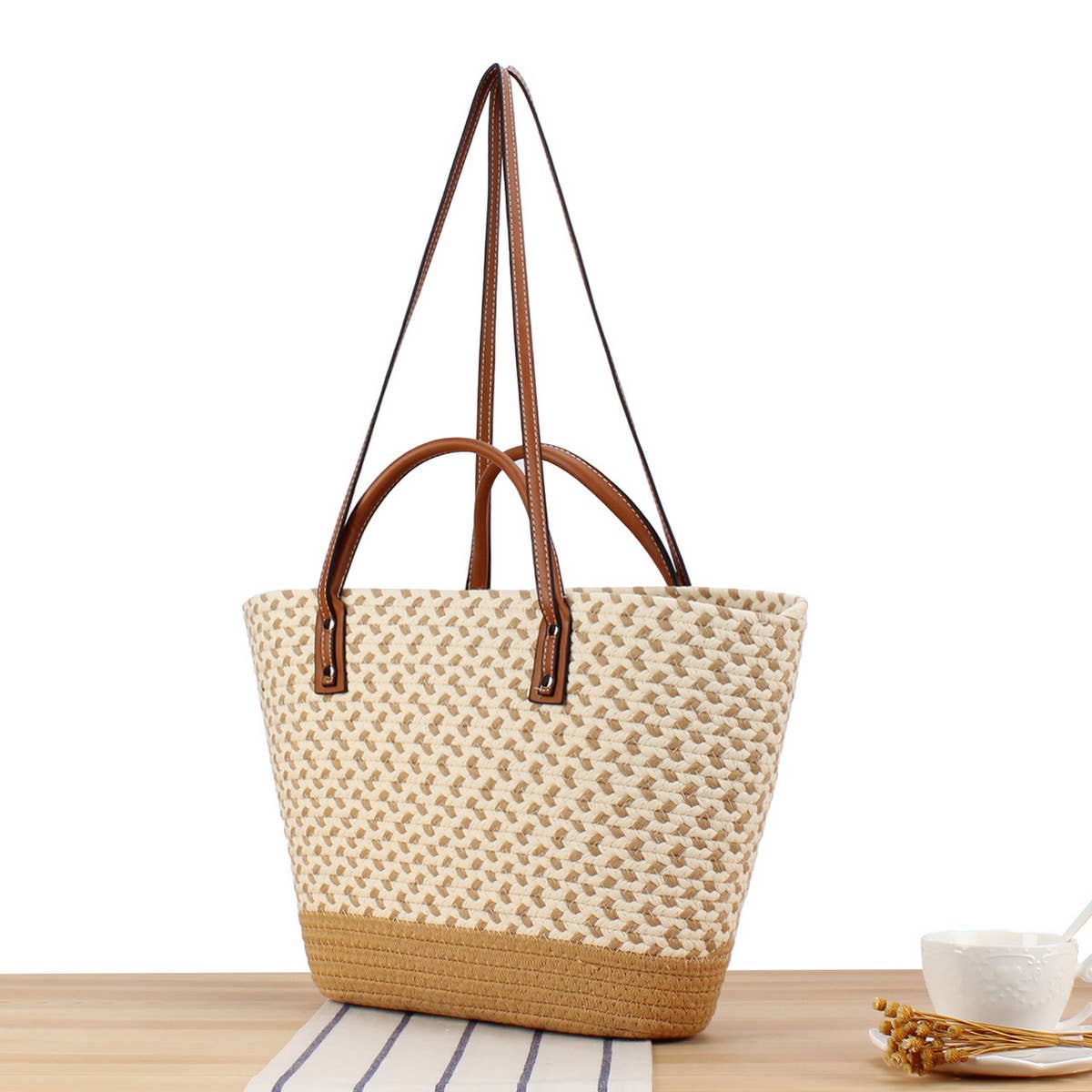 SIMPLE BOHEMIAN STYLE HANDWOVEN BAG_CWAB2108