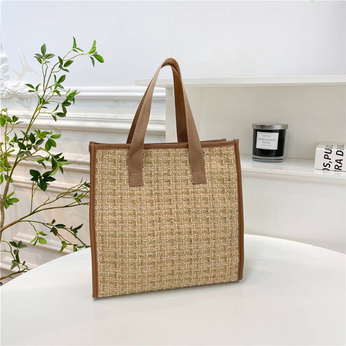 FASHION RETRO PORTABLE HAND HELD COSMETIC BAG_CWAB4444