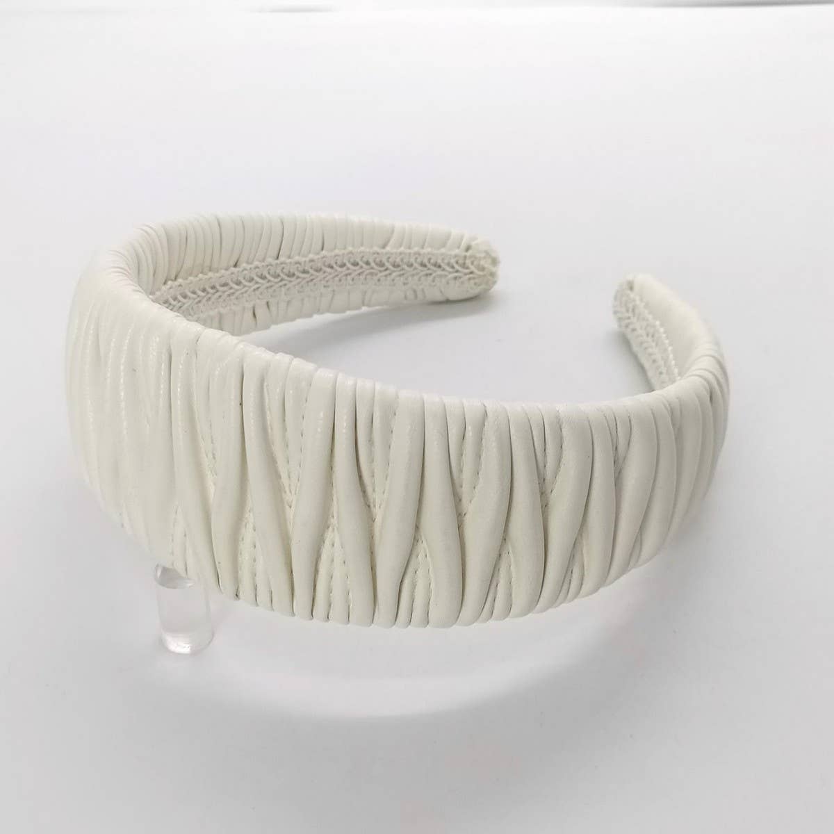ELEGANT FRENCH VINTAGE RUCHED PU HEADBAND_CWAHA6320