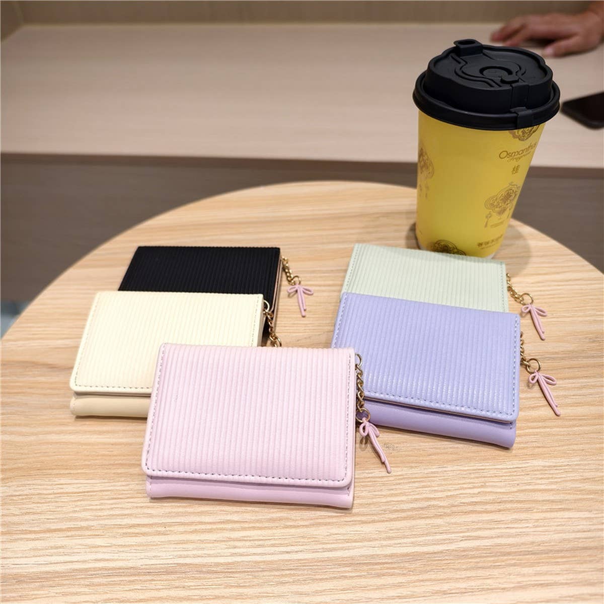 Cute Striped Trifold Wallet With Bow Charm_Cwab06210