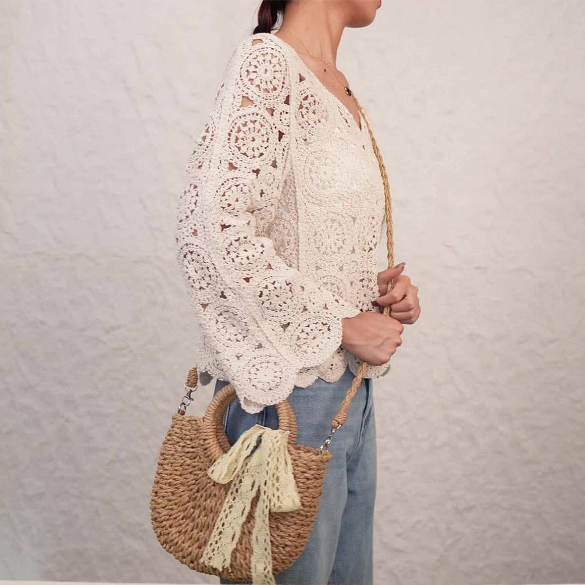 SEMI CIRCULAR HANDMADE PAPER ROPE STRAW BAG_CWAB4701