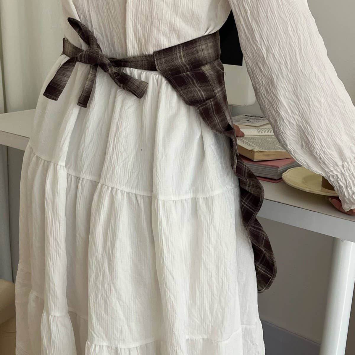 HALF BODY FALLEN LEAVES PLAID APRON_CWMM5800