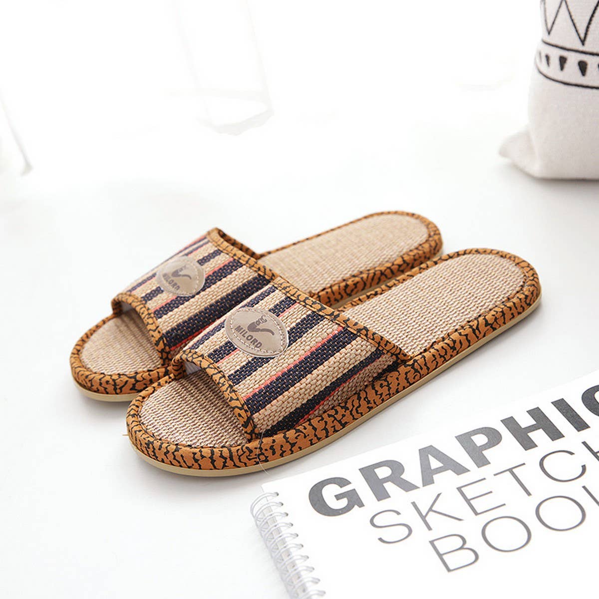 SILENT INDOOR SLIPPERS WITH SOFT DOUBLE FABRIC_CWSHF0170