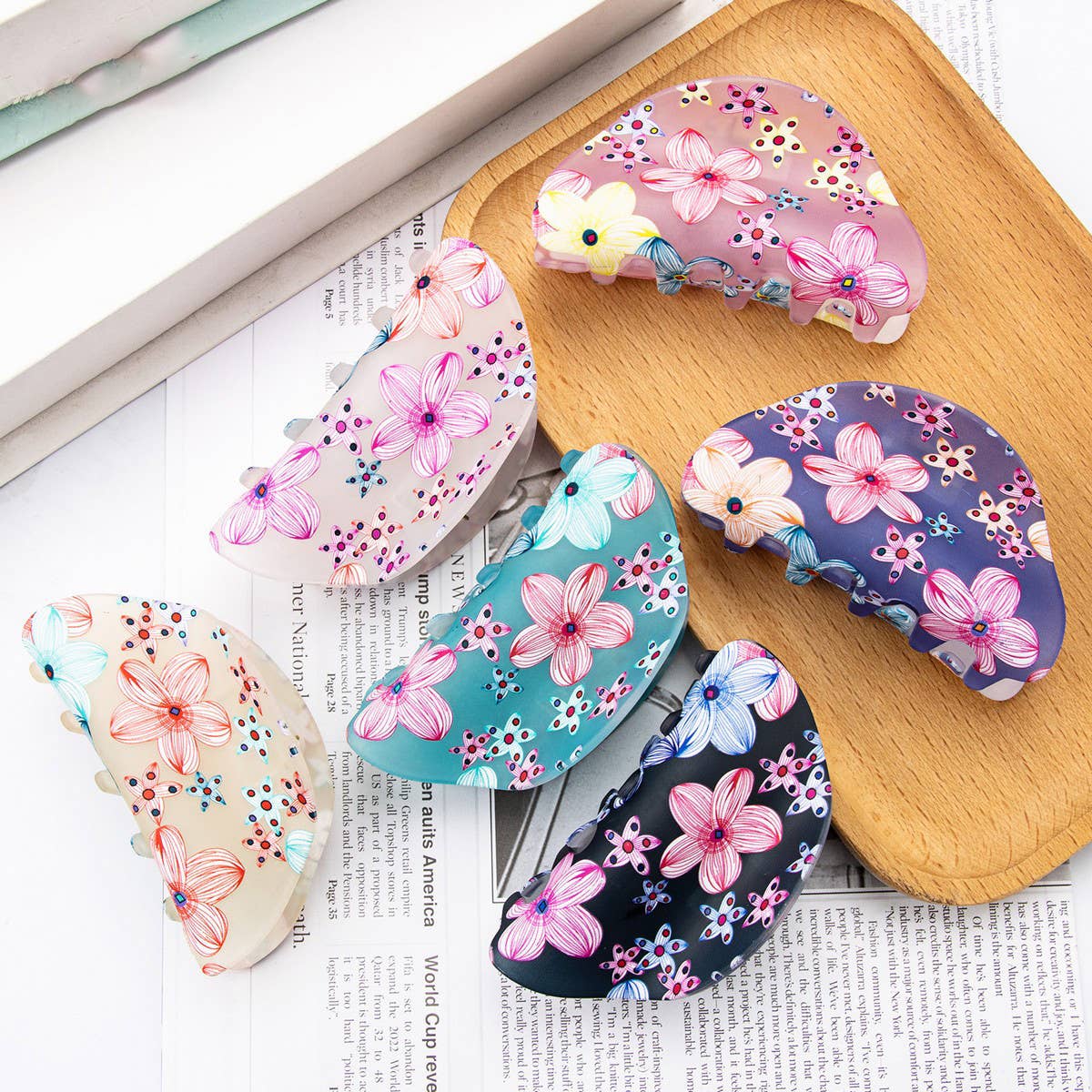 ACRYLIC PRINTED HAIR CLIPS FRESH CUTE GRAB CLIPS_CWAHA1272