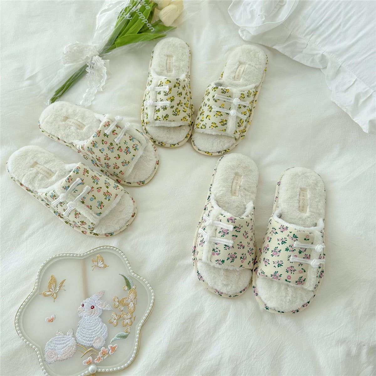 QIPAO BUTTONED WINTER OPEN TOE HOME SLIPPERS_CWMM2988