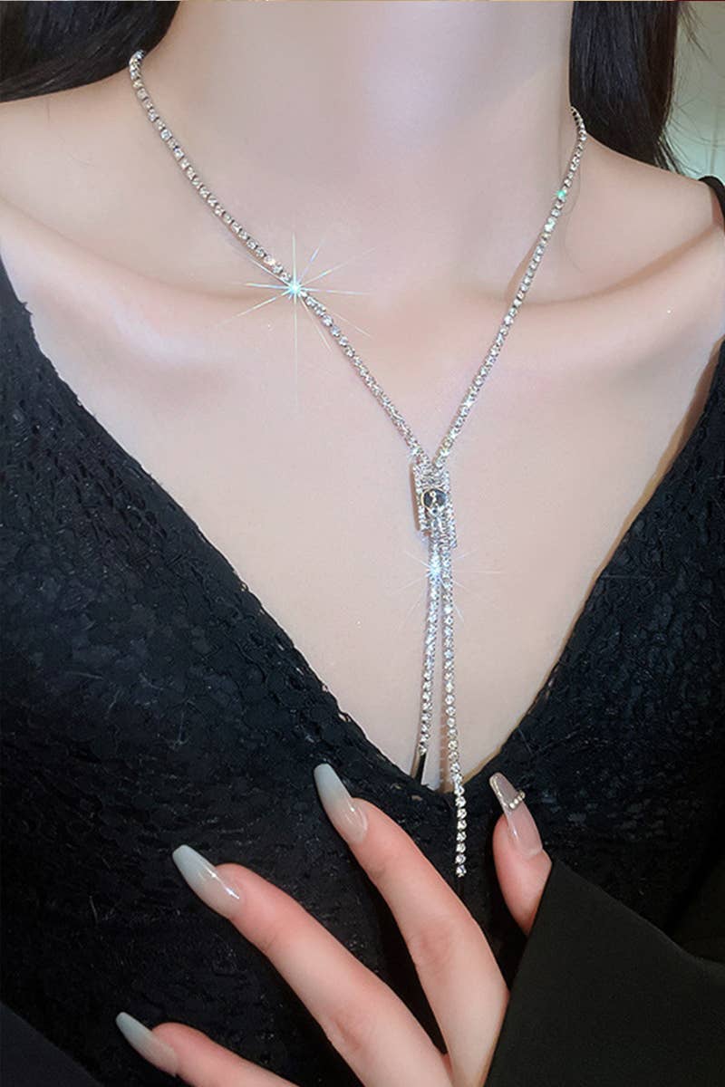 LINE DROP TRENDY NECKLACE_CWAJE0328