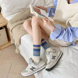 STRIPED COLOR BLOCK LETTERING SPORTS SOCKS_CWMS0964