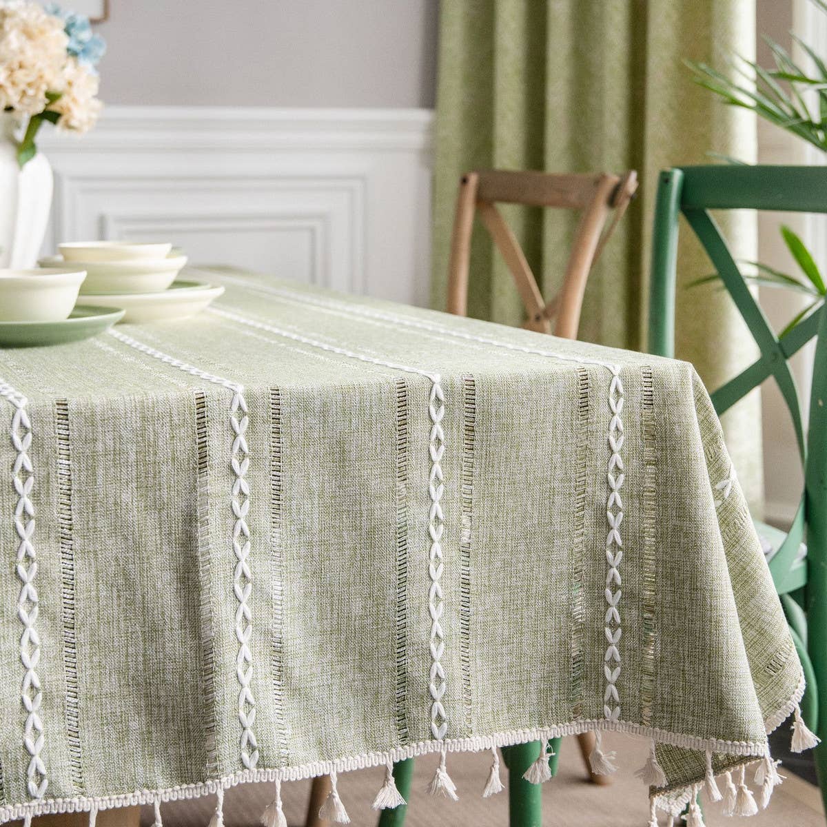 GREEN HOLLOW PASTORAL FRESH TABLECLOTH_CWMM0954