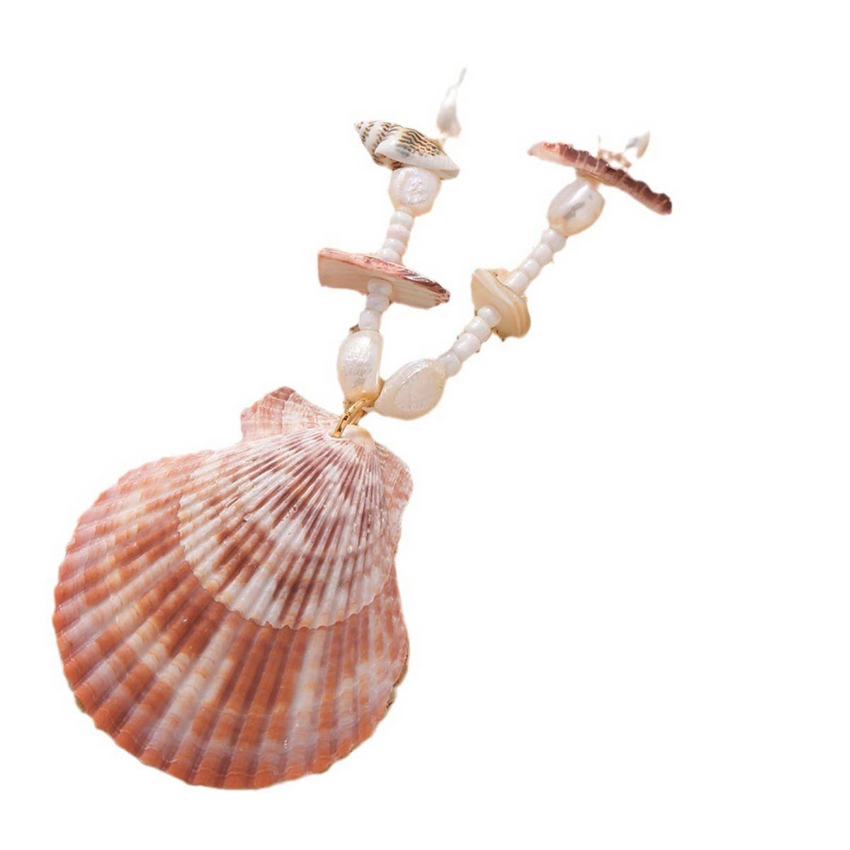 BEACH SHELL OCEAN SCALLOP PENDANT NECKLACE_CWAJE1561