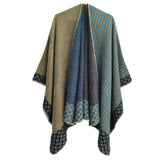 SIMPLE SPLIT SHAWL WITH DIAMOND GEOMETRIC PATTERN_CWASC0289