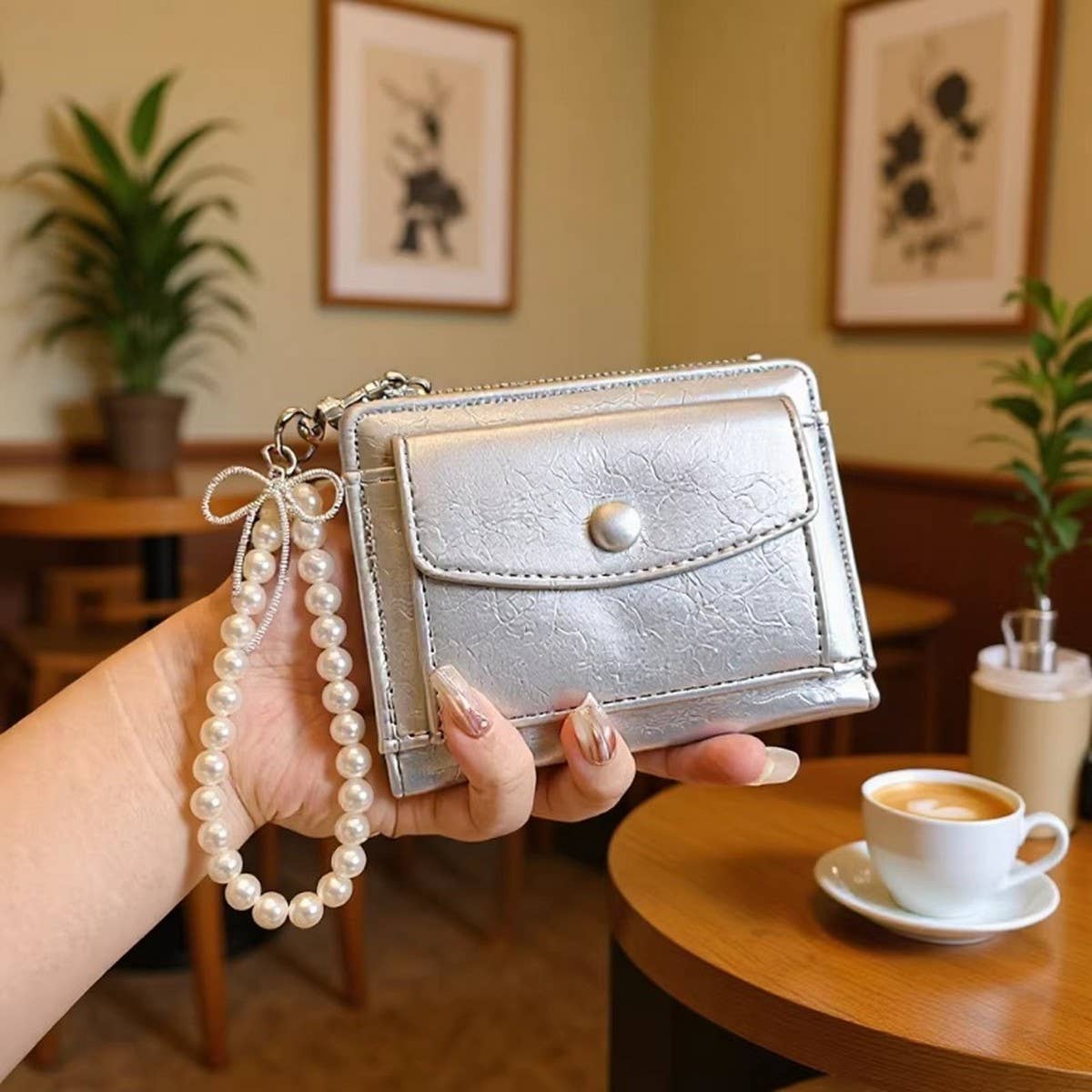 Minimal Crackle Bow Pearl Zip Bifold Wallet_Cwab06202