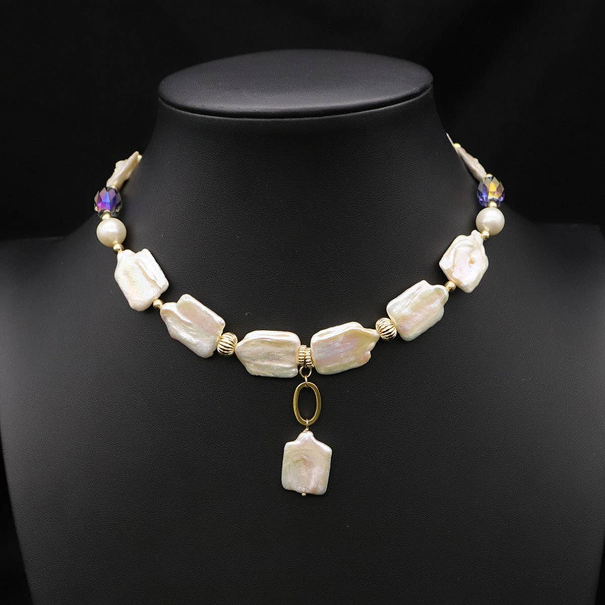 NATURAL FRESHWATER PEARL PETAL NECKLACE_CWAJE3824