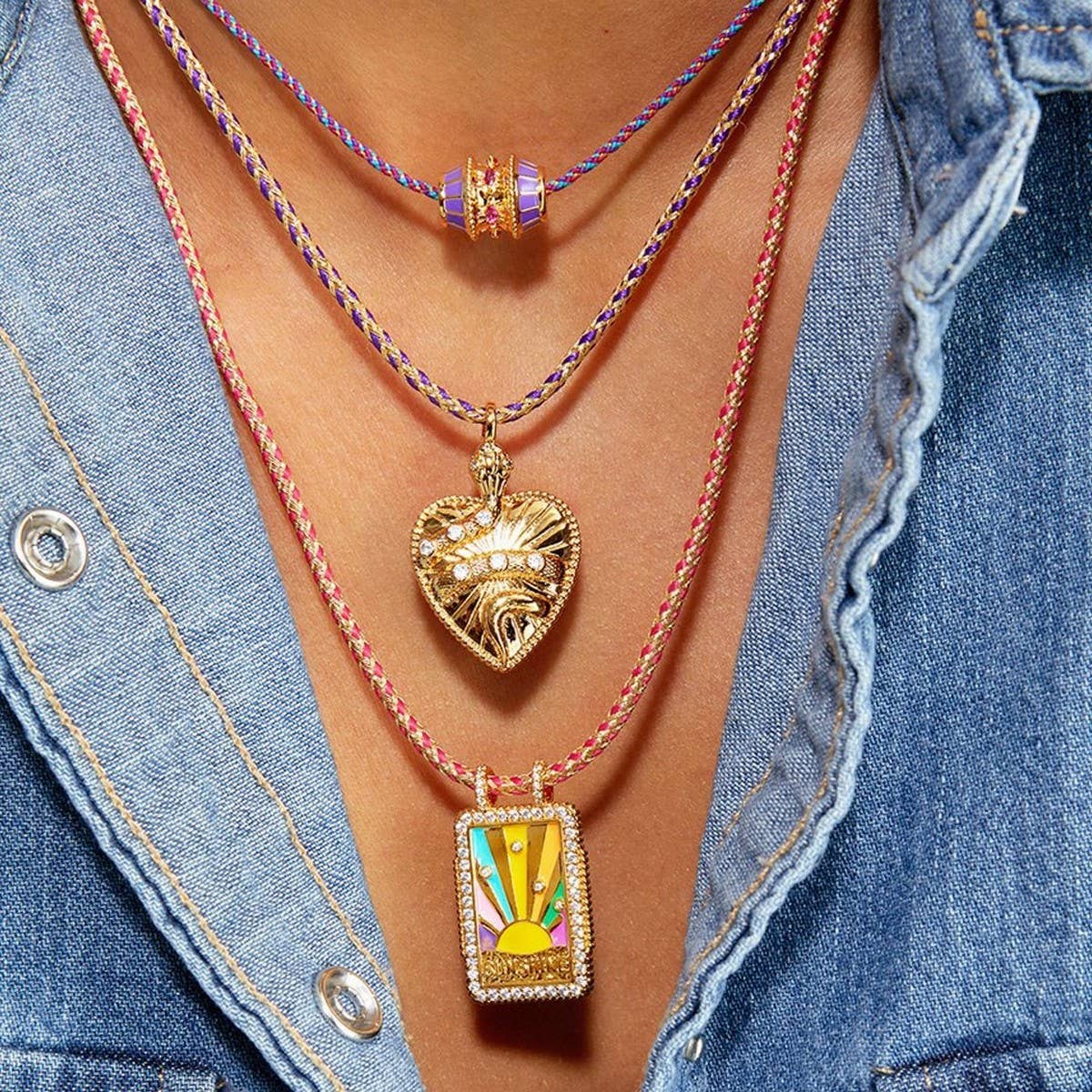 EXQUISITE VINTAGE SNAKE SHAPE ZIRCONIA NECKLACE_CWMM3826