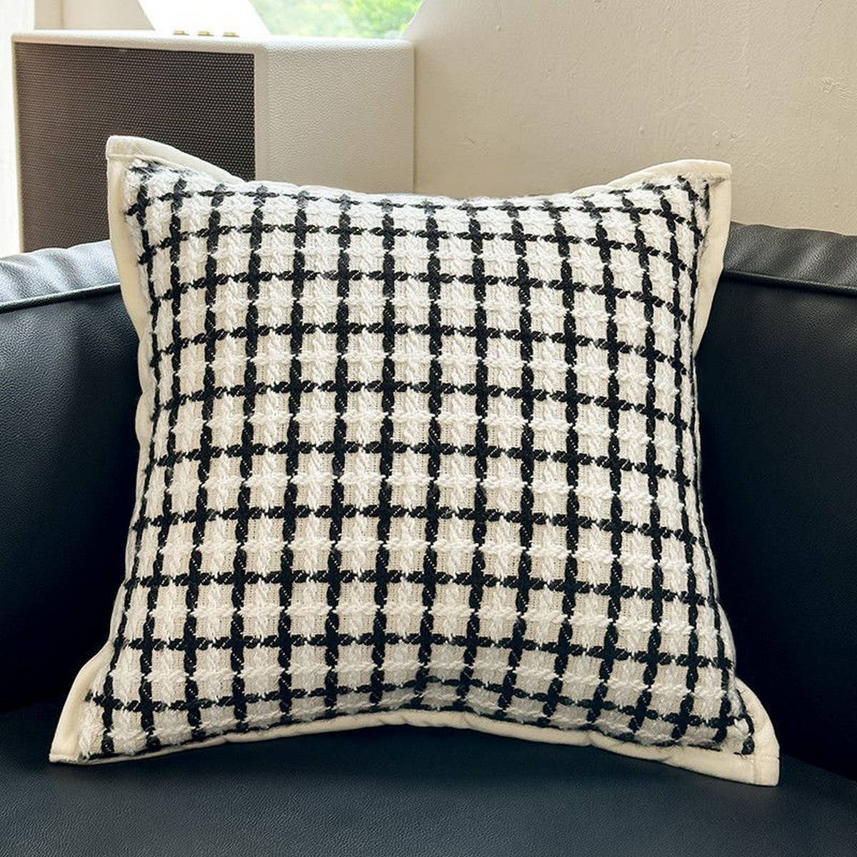 FRENCH CHIC THROW PILLOW COVER FOR SOFA OR BED_CWMM7703
