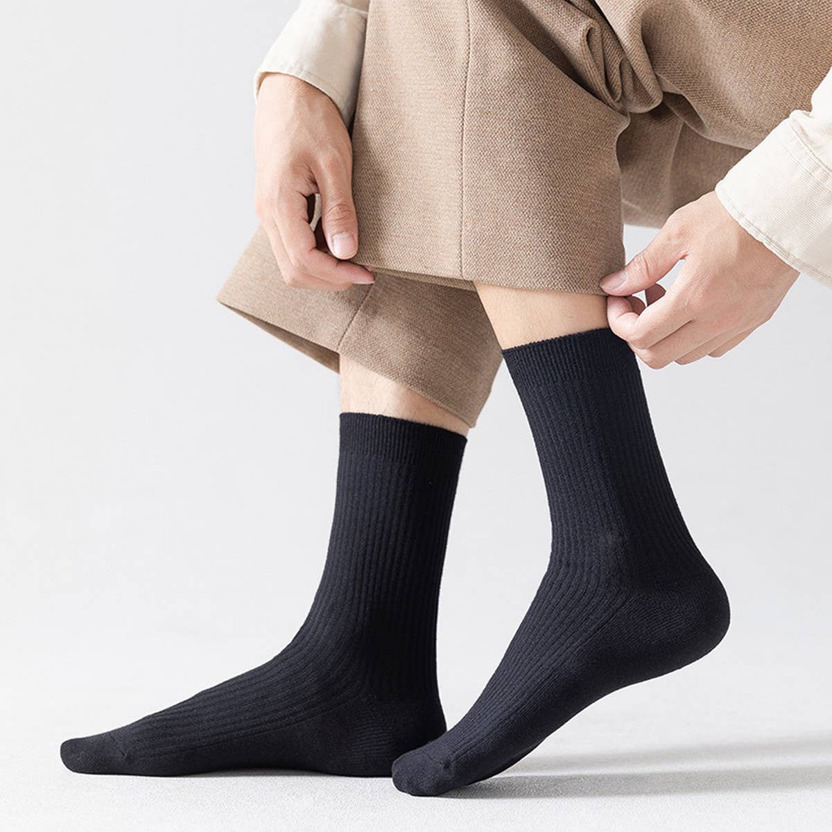 AUTUMN SWEAT ABSORBENT BREATHABLE HIGH SOCKS_CWMS1122