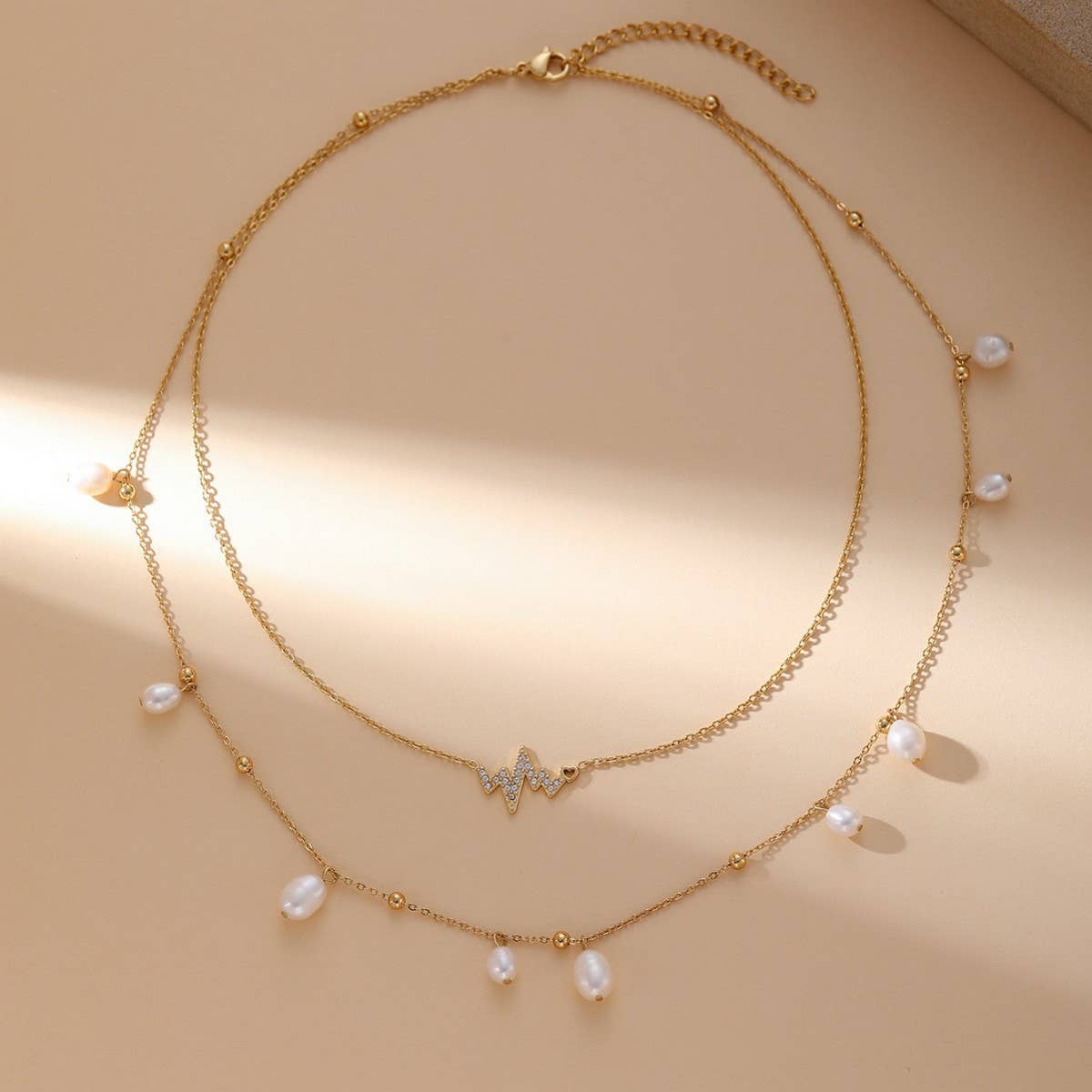 FRESHWATER PEARL NECKLACE 18K GOLD PLATED NECKLACE_CWMM3637