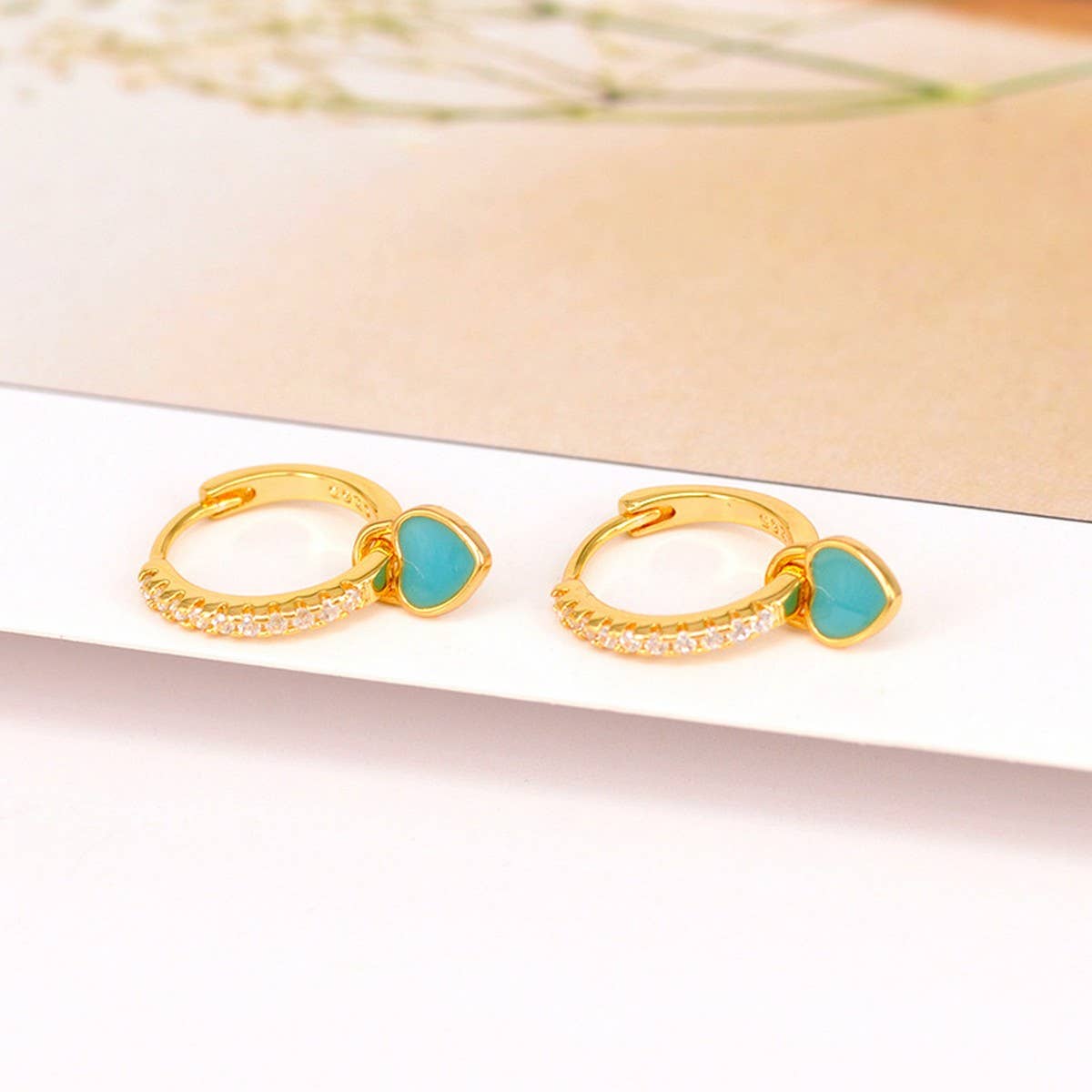 NEW SIMPLE MULTI COLOR LOVE GEOMETRIC EARRINGS_CWAJE1764