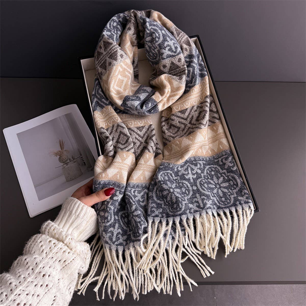 Classic Cashmere Feel Soft Warm Tassel Scarf_Cwasc03243