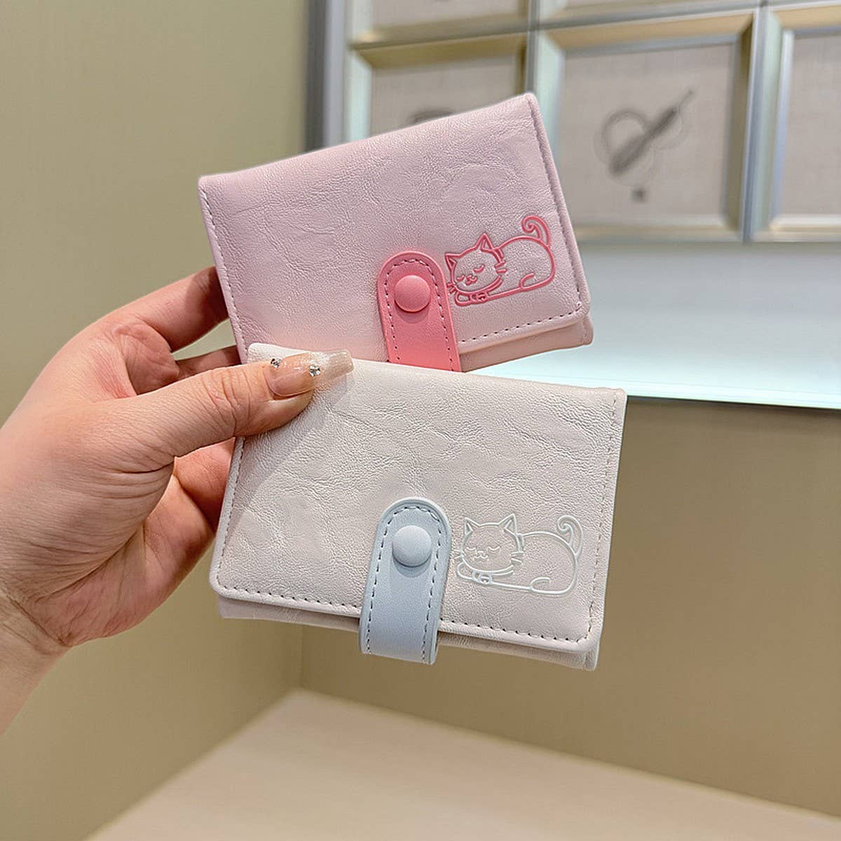 Cute Cat Embossed Mini Trifold Wallet With Snap_Cwab06228