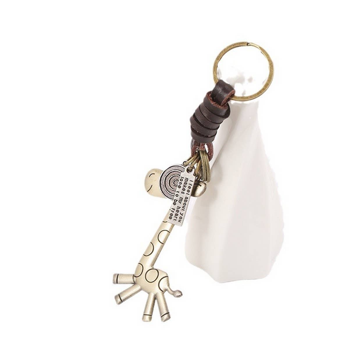 CREATIVE CUTE GIRAFFE LEATHER KEYCHAIN_CWMM4703