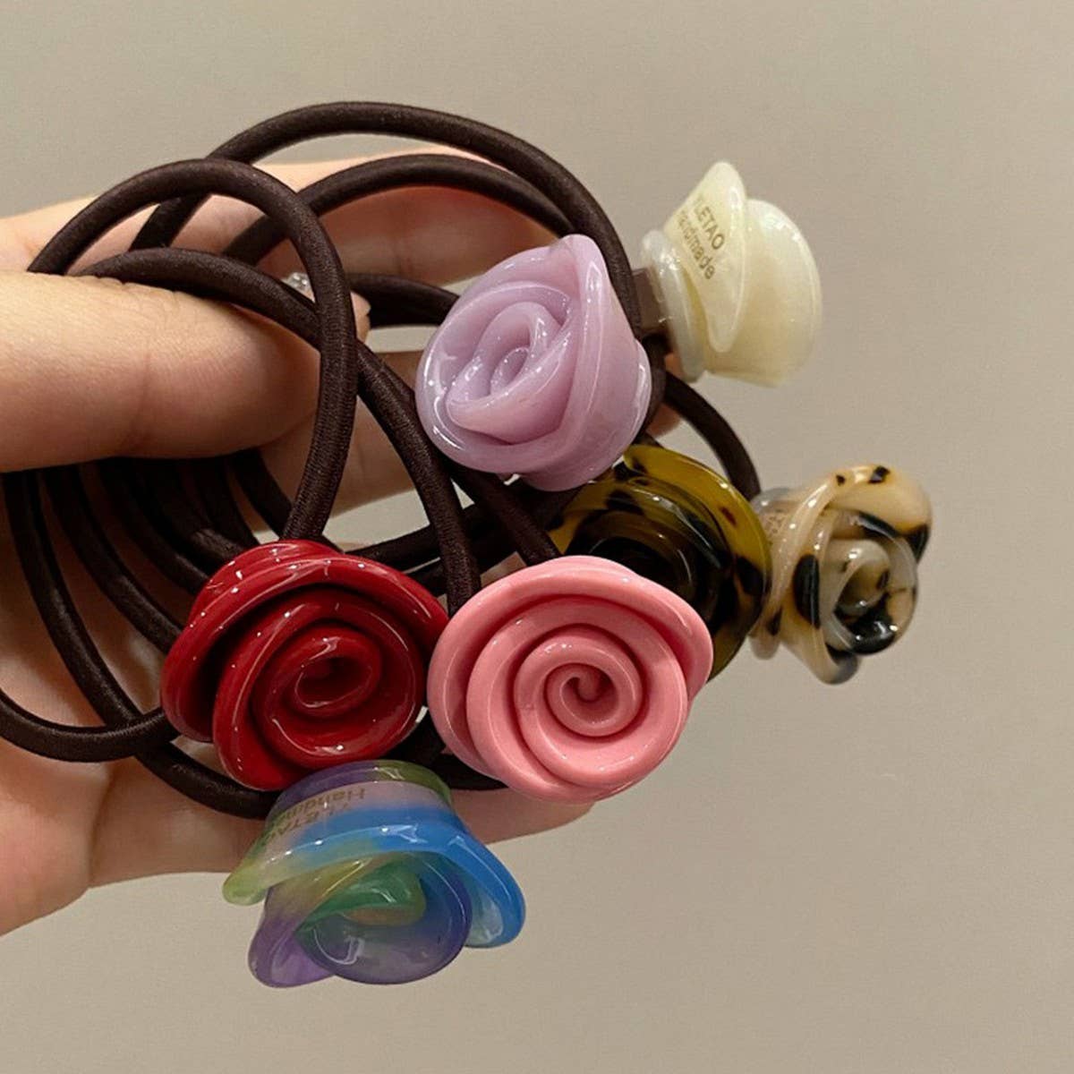 SWEET AND SIMPLE HEADBAND WITH ROSE FLOWERS_CWAHA1291