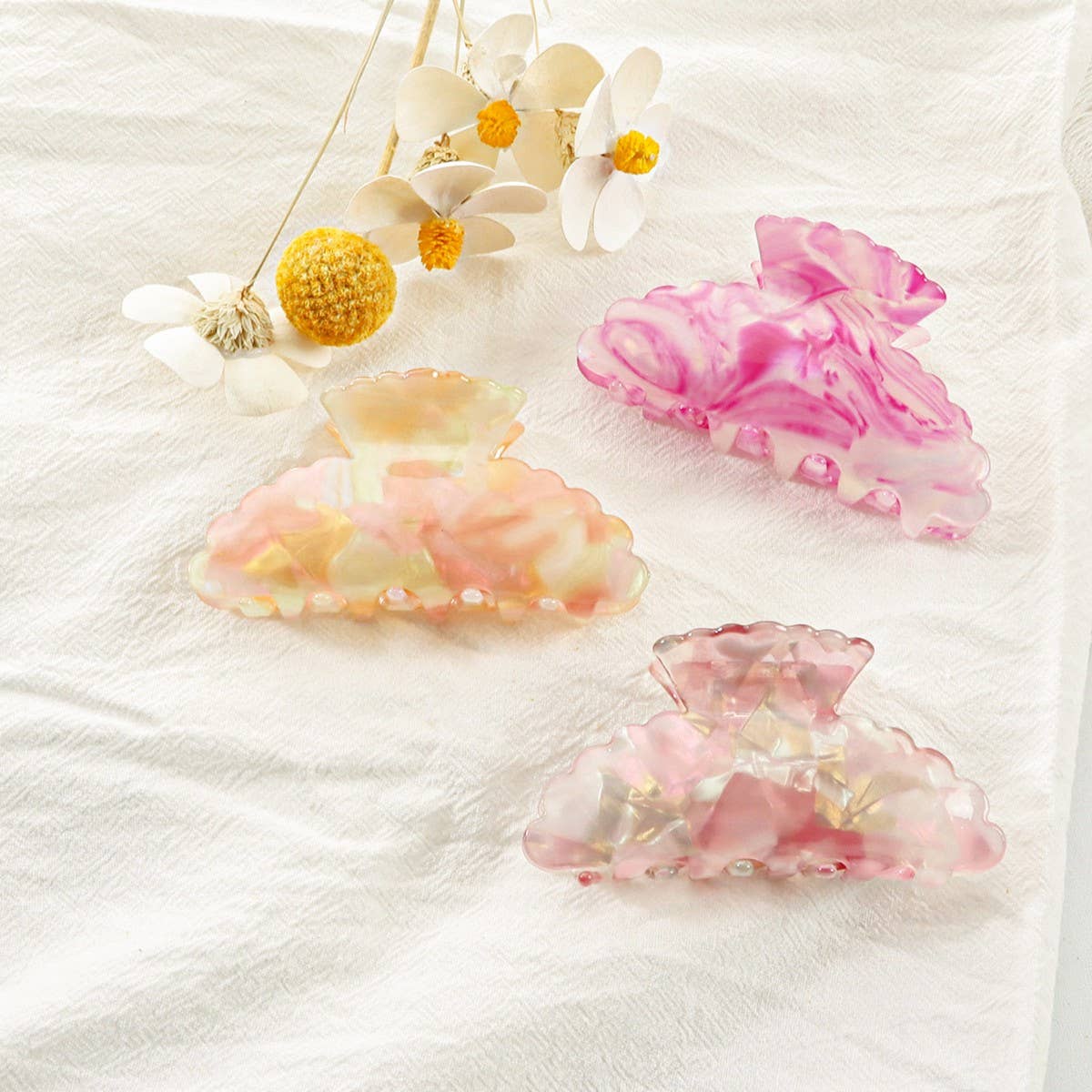 Cwaha1407_Sweet Irregular Hair Claw Clip